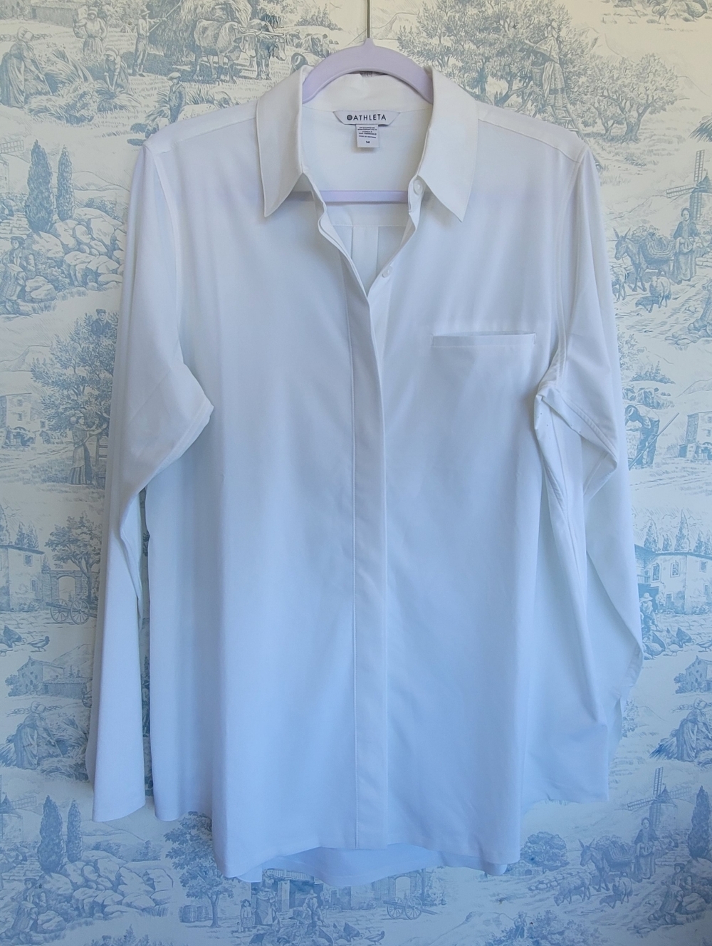 Athleta Urbanite White Top Medium